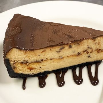 Seasonal Cheesecake (Serves 12)